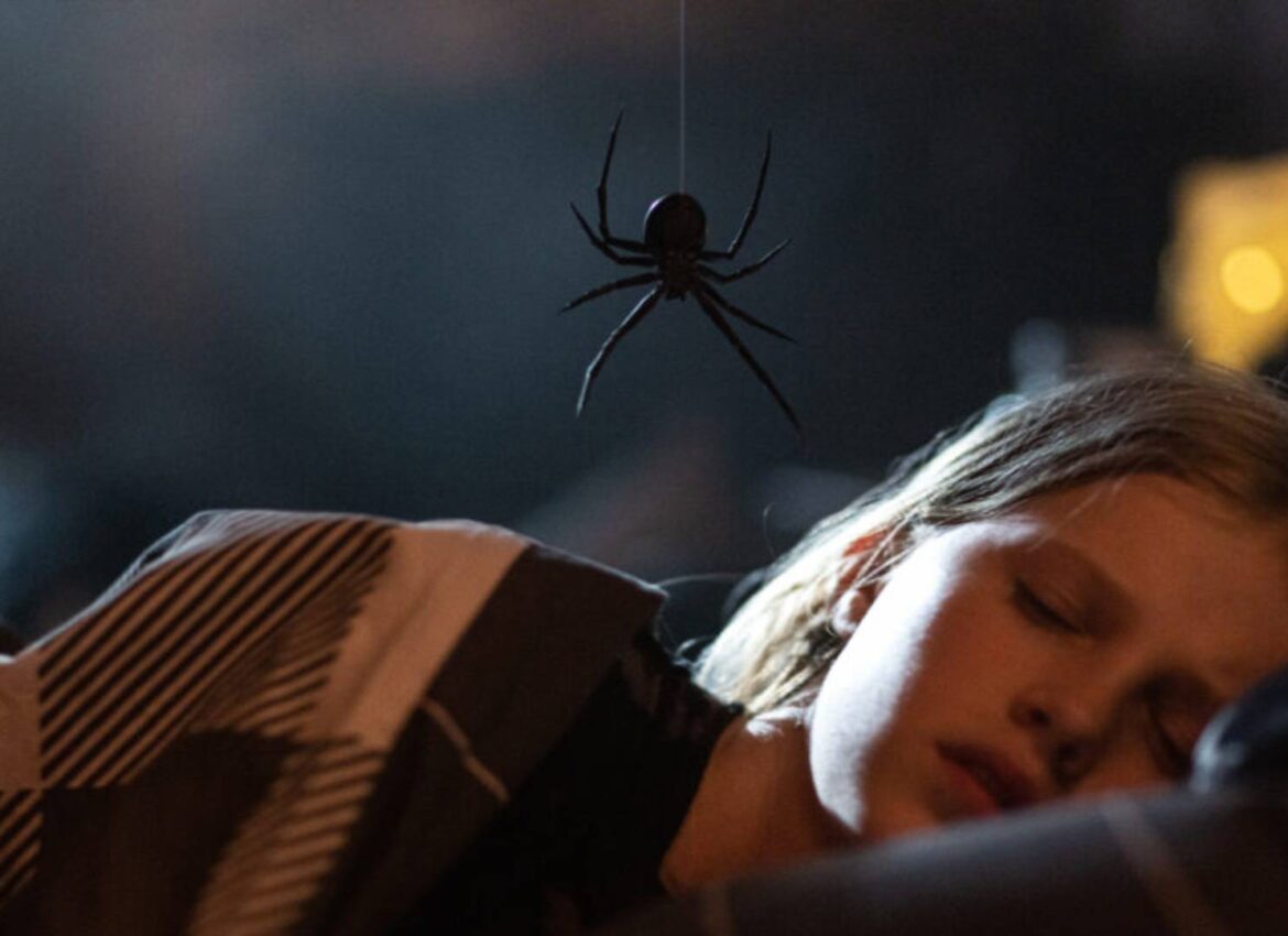 new-horror-movie-about-killer-spiders-debuts-to-strong-rotten-tomatoes-score,-earning-comparisons-to-alien-and-slither